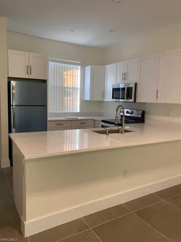 909-911  Homestead S RD, Lehigh Acres, FL 33974