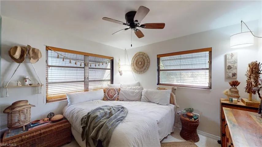 Bedroom with ceiling fan
