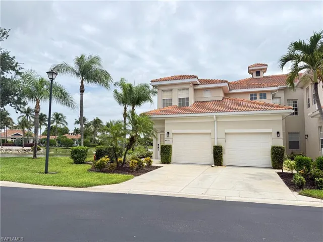3062 Driftwood Way 4301, Naples, Florida 34109