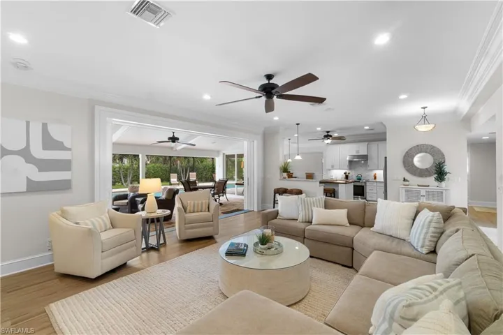 535 Anchor Rode Dr, Naples, Florida 34103