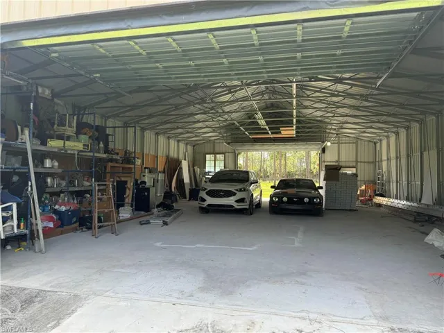 INTERIOR OF METAL BUILDING