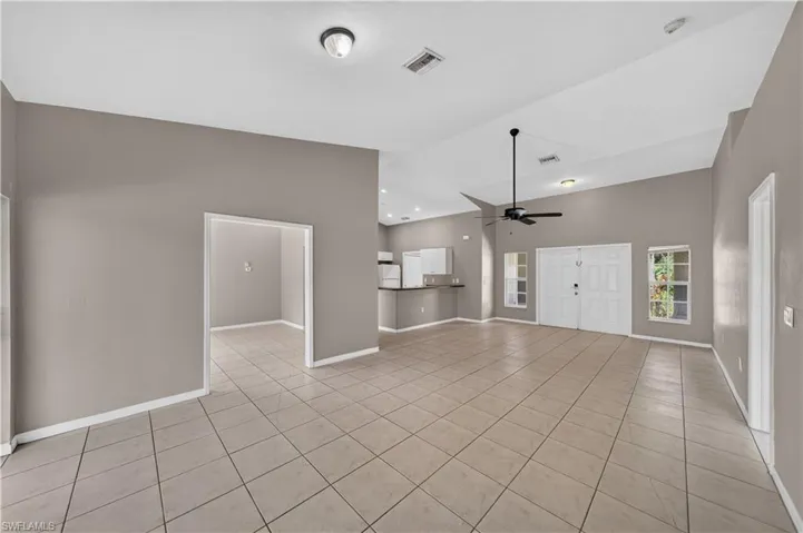 818 Desoto Ave S, Lehigh Acres, Florida 33972