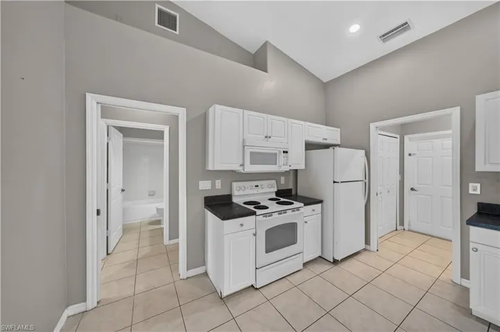 818 Desoto Ave S, Lehigh Acres, Florida 33972