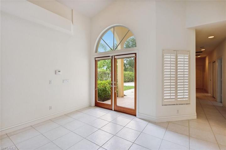 1180 29th AVE N, NAPLES FL 34103