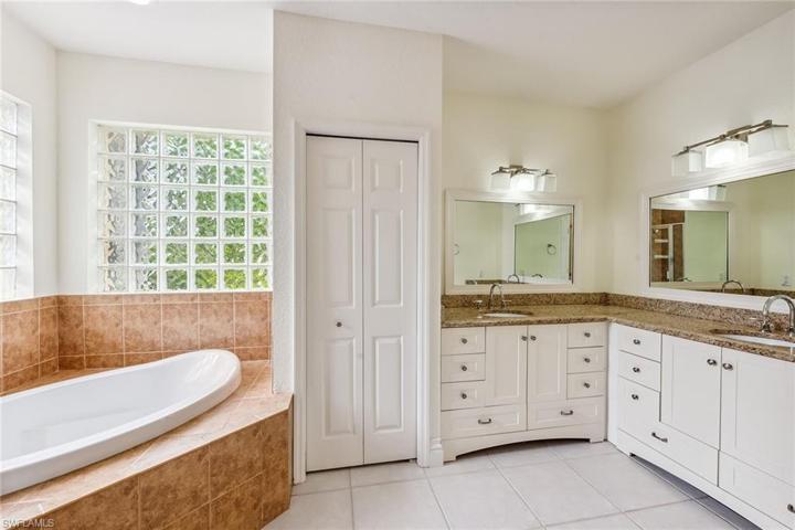 1180 29th AVE N, NAPLES FL 34103