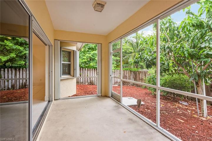 1180 29th AVE N, NAPLES FL 34103