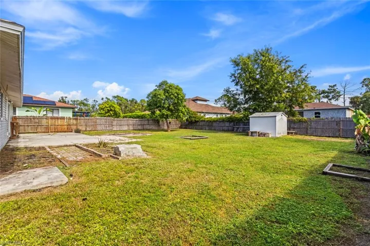 18417  Lee  RD, Fort Myers, FL 33967