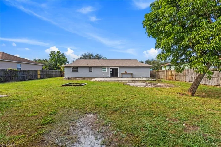 18417  Lee  RD, Fort Myers, FL 33967