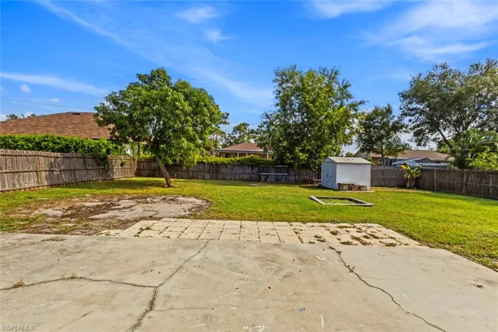 18417  Lee  RD, Fort Myers, FL 33967