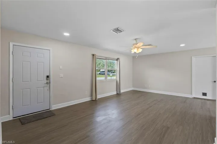 18417  Lee  RD, Fort Myers, FL 33967