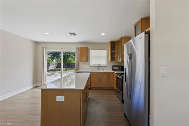 18417  Lee  RD, Fort Myers, FL 33967