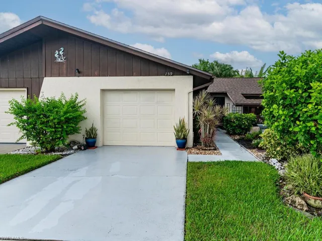159  Round Key  CIR, Naples, FL 34112