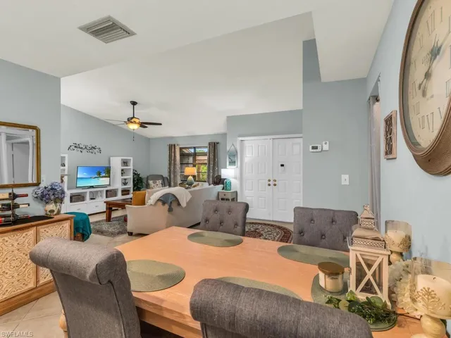 159  Round Key  CIR, Naples, FL 34112