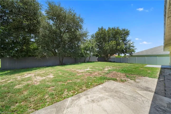 605 Hancock Bridge Pkwy, Cape Coral, Florida 33990