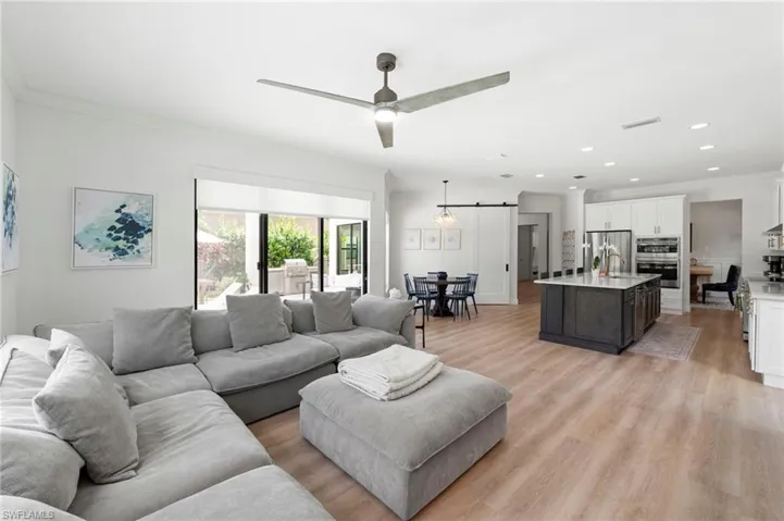 2858 Cinnamon Bay Cir, Naples, Florida 34119