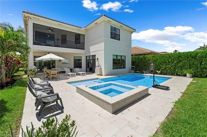 2858 Cinnamon Bay Cir, Naples, Florida 34119