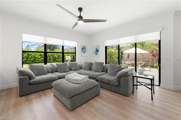 2858 Cinnamon Bay Cir, Naples, Florida 34119