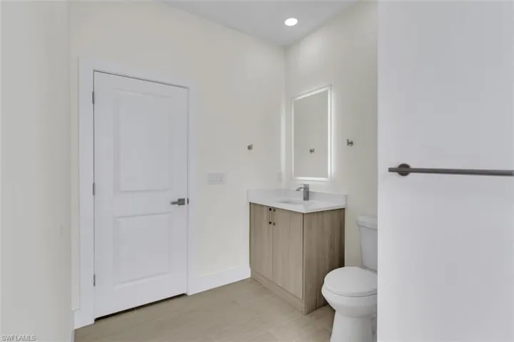 1827 Embers Pkwy W, Cape Coral, Florida 33993