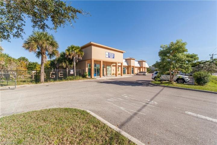 2107 Santa Barbara BLVD, CAPE CORAL FL 33991