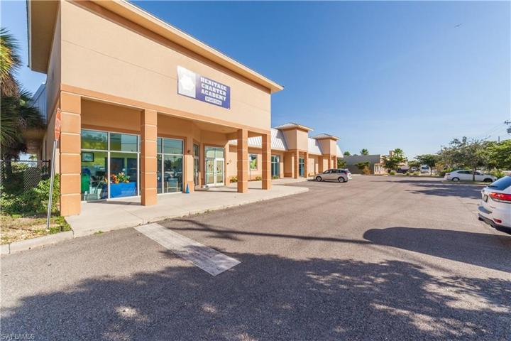 2107 Santa Barbara BLVD, CAPE CORAL FL 33991
