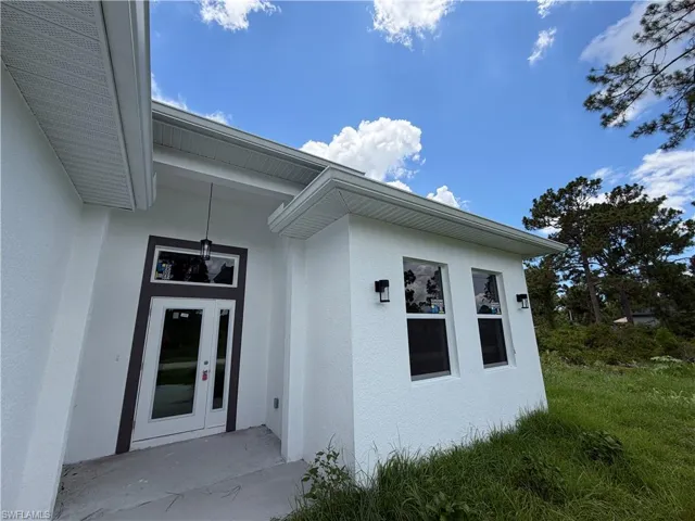 1144 Pisa St E, Lehigh Acres, Florida 33974