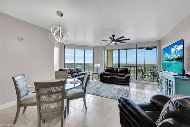 Open Living and Dining never lose the bird's eye view!