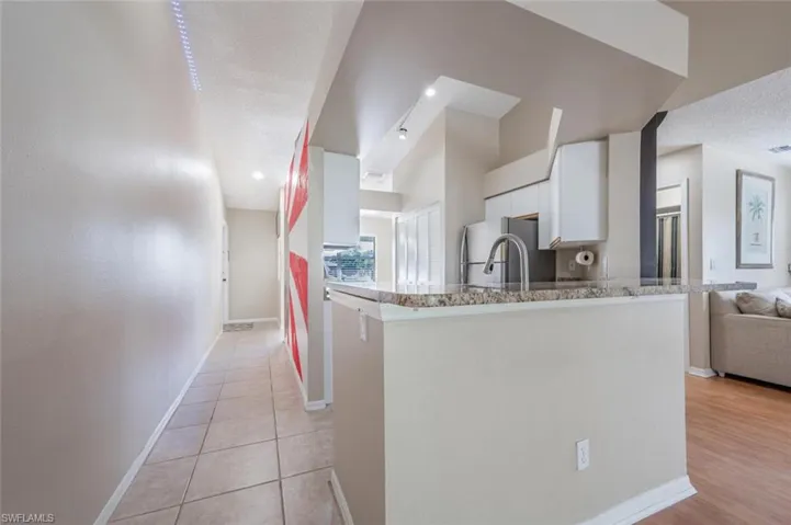 141 Wading Bird CIR # 201, NAPLES FL 34110