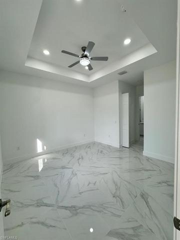 1105 Acacia AVE, LEHIGH ACRES FL 33972