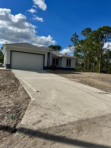 1105 Acacia AVE, LEHIGH ACRES FL 33972