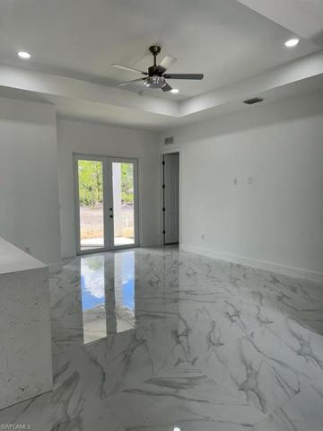1105 Acacia AVE, LEHIGH ACRES FL 33972