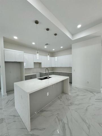 1105 Acacia AVE, LEHIGH ACRES FL 33972
