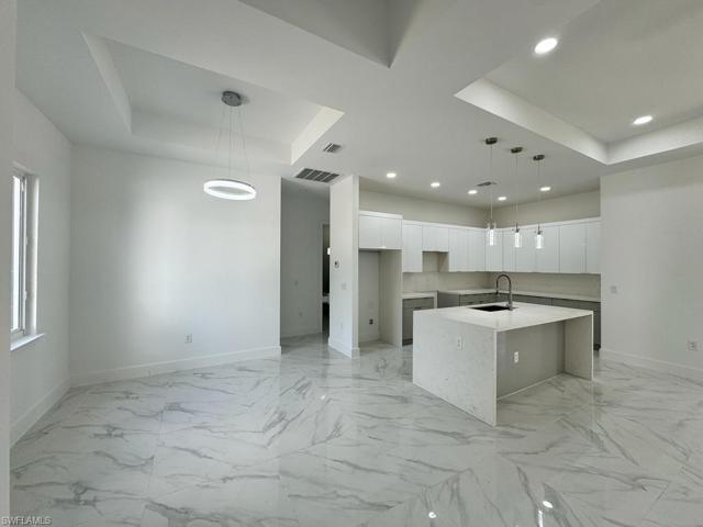 1105 Acacia AVE, LEHIGH ACRES FL 33972