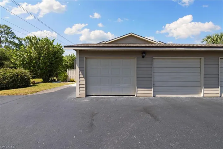 13236  Broadhurst  LOOP, Fort Myers, FL 33919