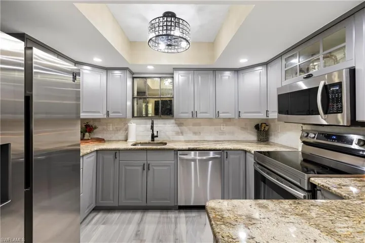 13236  Broadhurst  LOOP, Fort Myers, FL 33919