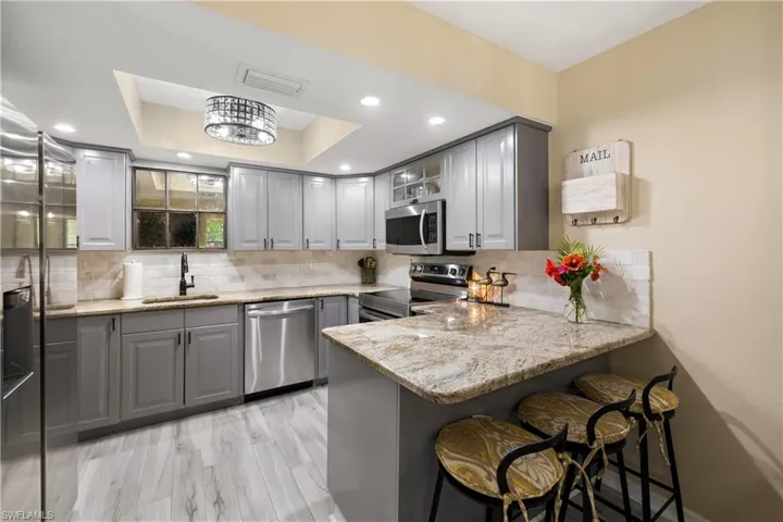13236  Broadhurst  LOOP, Fort Myers, FL 33919