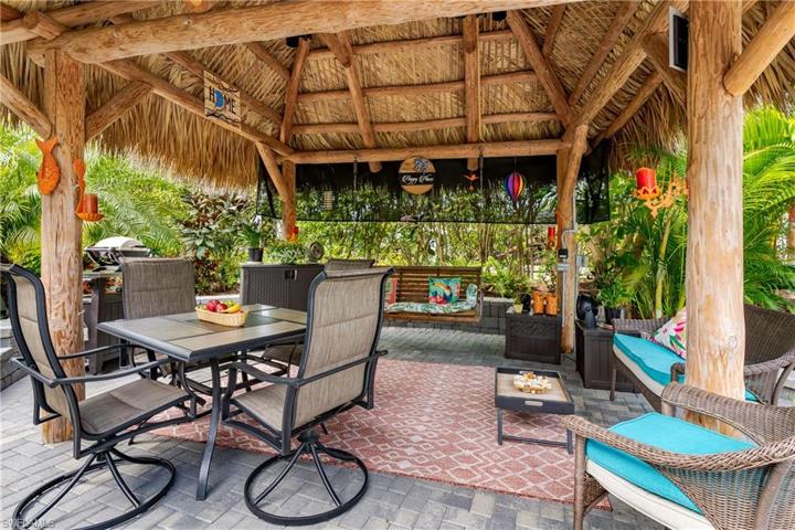 13580  Snook  CIR, Naples, FL 34114