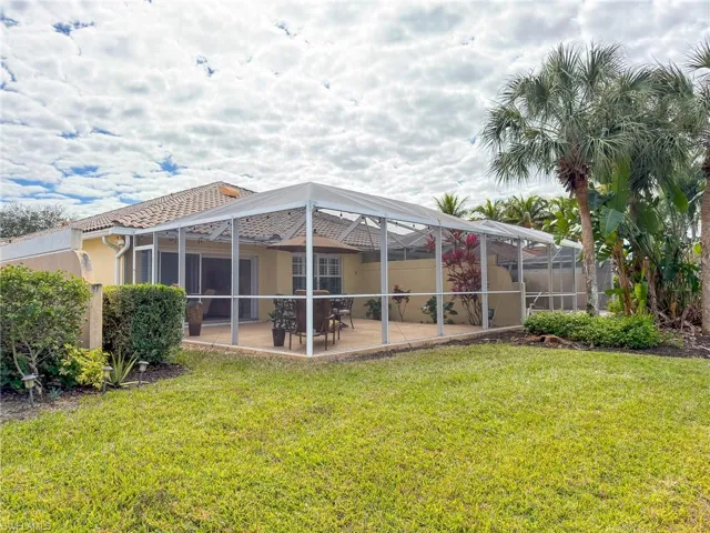 ...It never snows in Naples