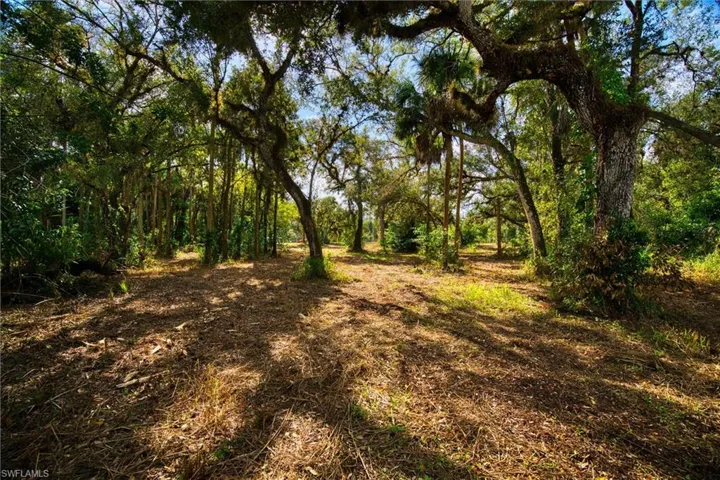 14221 River Rd, Fort Myers, Florida 33905
