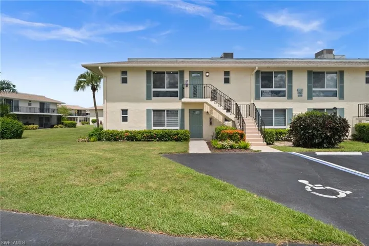 105 Harrison Rd 4, Naples, Florida 34112