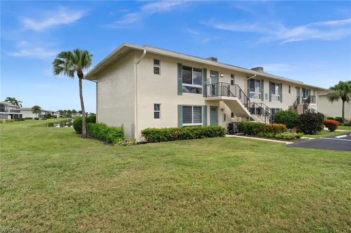 105 Harrison Rd 4, Naples, Florida 34112
