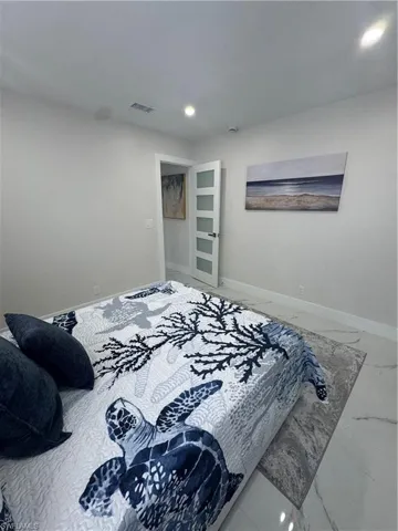 105 Harrison Rd 4, Naples, Florida 34112