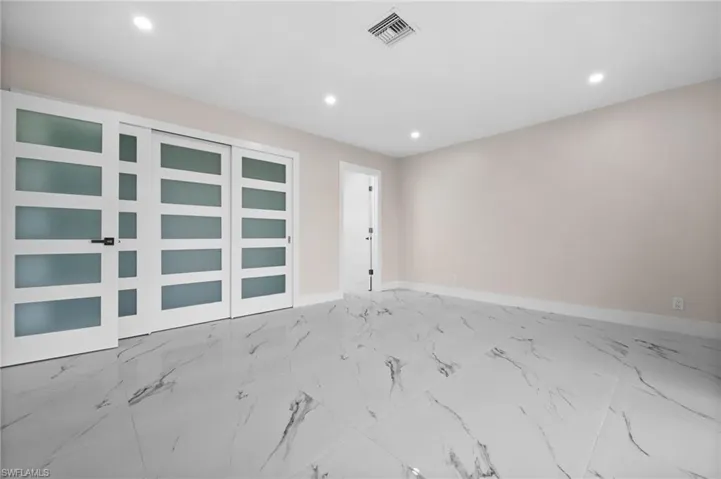 105 Harrison Rd 4, Naples, Florida 34112