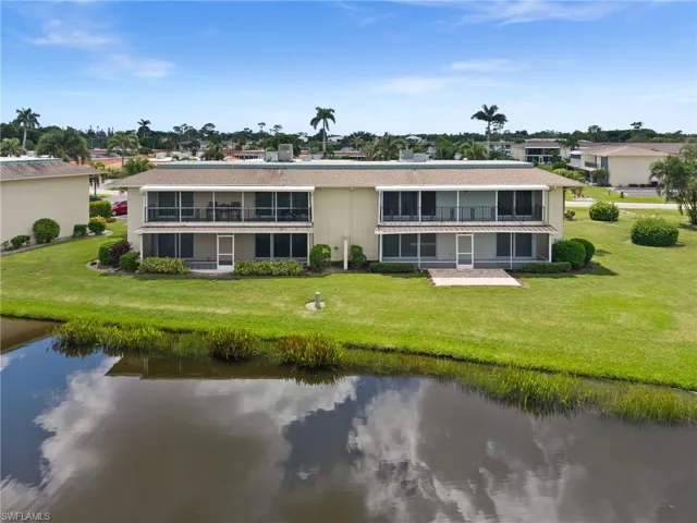 105 Harrison Rd 4, Naples, Florida 34112