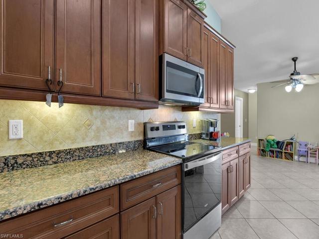 2220 NW 15th  ST, Cape Coral, FL 33993