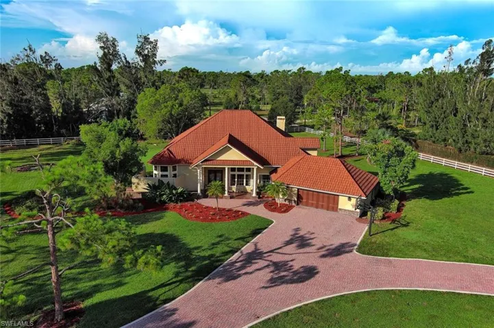 View of front of home with a front lawn