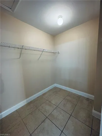 1140 Nw 1st Ave, Cape Coral, Florida 33993