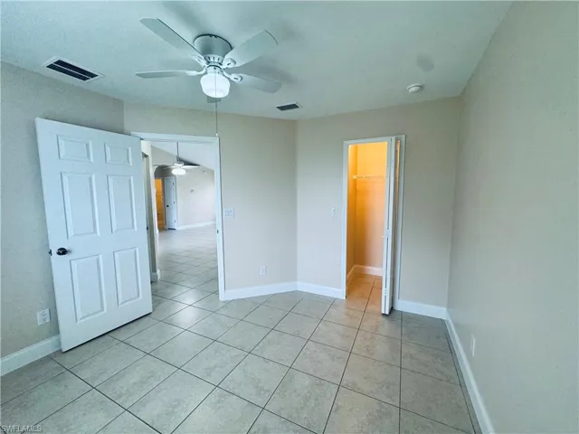 1140 Nw 1st Ave, Cape Coral, Florida 33993