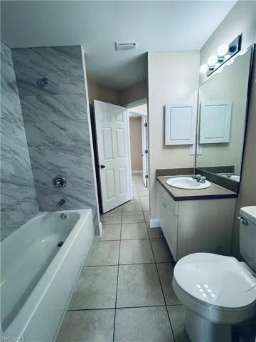 1140 Nw 1st Ave, Cape Coral, Florida 33993