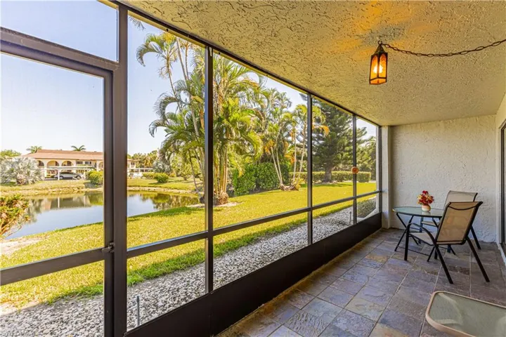 Large Lanai