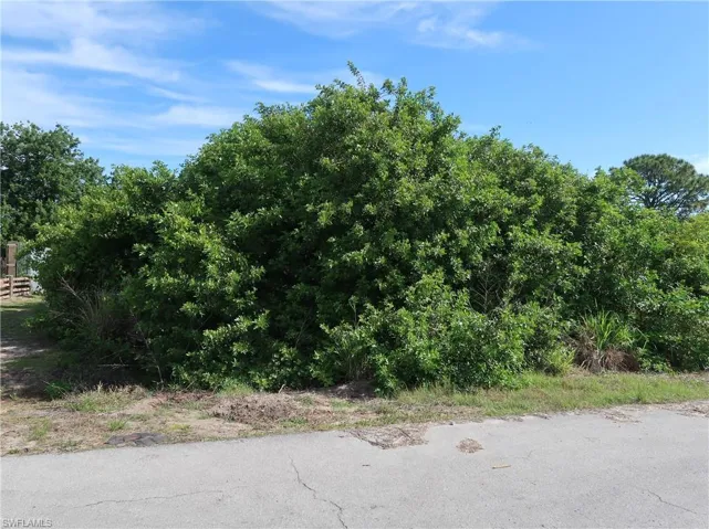3400 4th St Sw, Lehigh Acres, Florida 33976